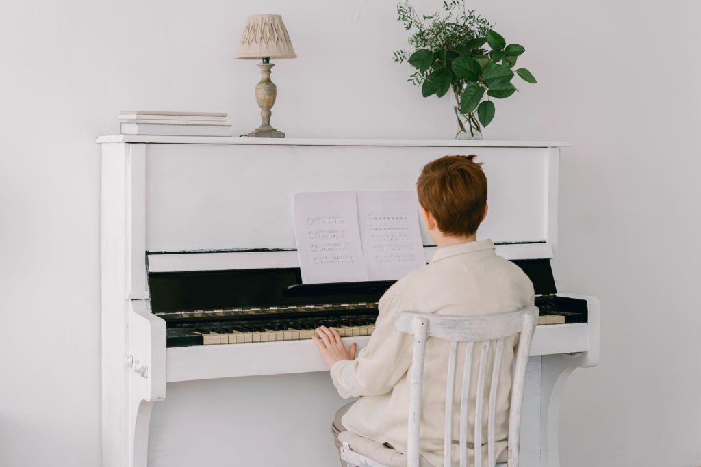 Die 5 besten Klavierunterrichtsangebote in Tübingen – Sicherer am Keyboard und Klavier werden